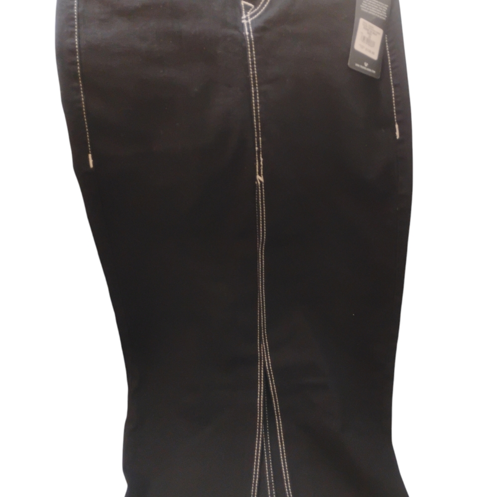 True Religion Woman's Levi skirt - Picture 2 of 2